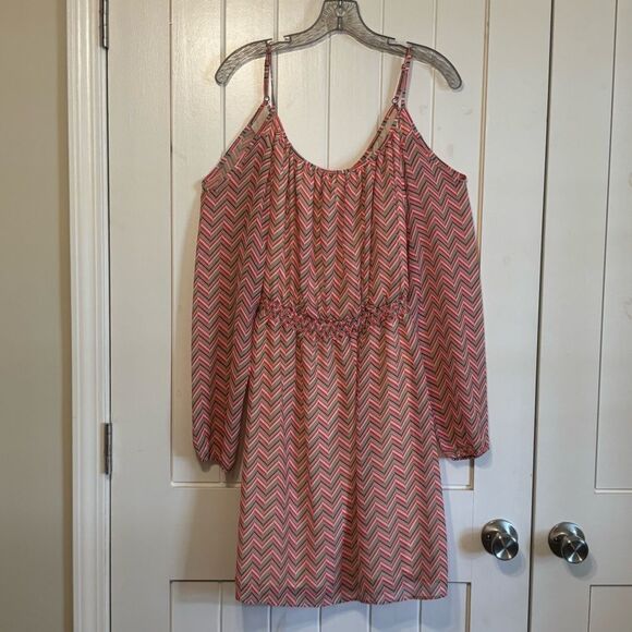 Charming Charlie Cold Shoulder Spaghetti Strap Chevron Dress NWT - Picture 2 of 8